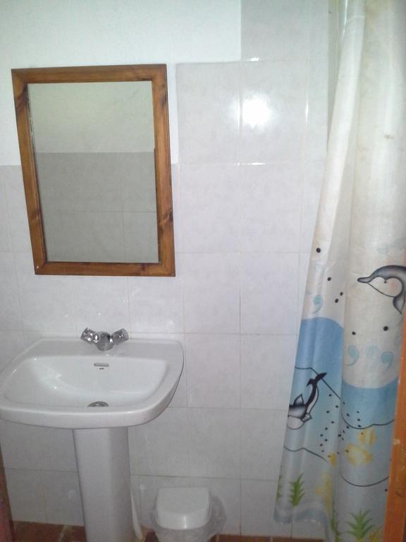 Hostel Casa De Colonies La Cadamont Sant Joan les Fonts Pokoj fotografie