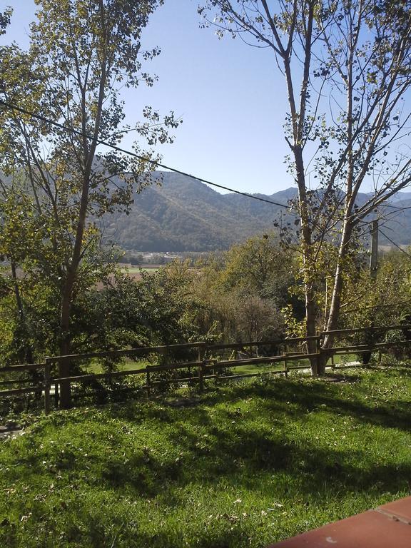 Hostel Casa De Colonies La Cadamont Sant Joan les Fonts Pokoj fotografie